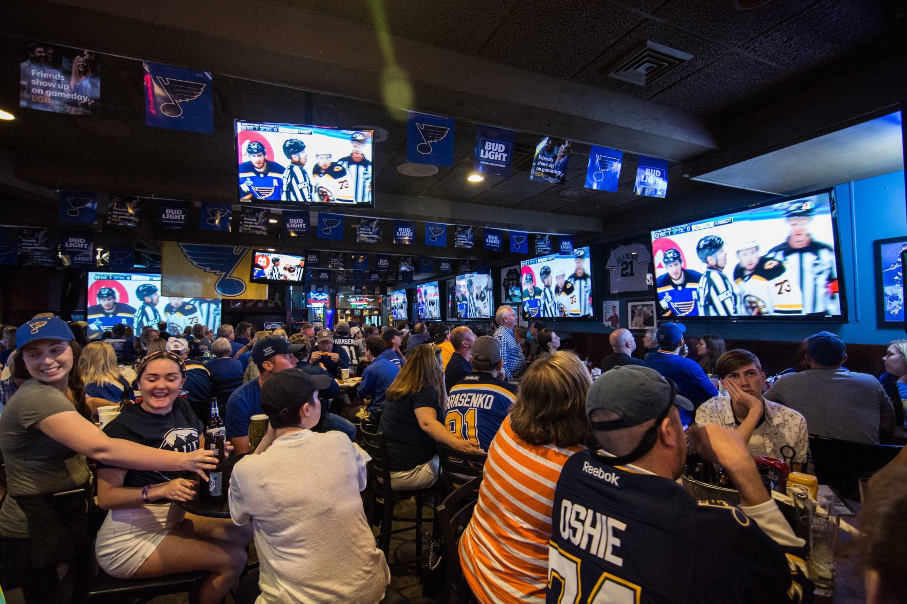 Blues Fans at Syberg's on Dorsett during Stanley Cup Final Game